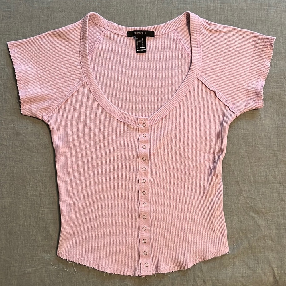 Forever 21 lavender waffle weave top - size small - gently used.